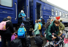 «Життя є найвищим пріоритетом»: жителів прифронтових районів Дніпропетровщини закликають виїзджати