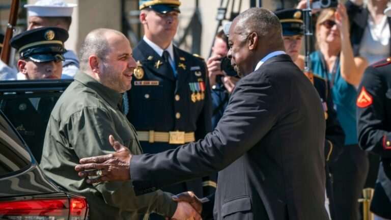 Умєров зустрівся з Остіном на зустрічі «Рамштайну»