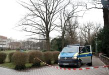 У Німеччині чоловік напав з ножем на людей у парку, серед загиблих 2-річна дитина – поліція