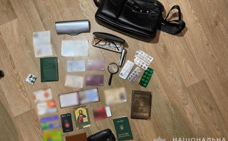 За пограбування чоловіка у місті Самар поліцейські затримали зловмисника