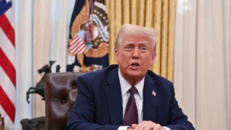 Трамп поклав на Зеленського частину відповідальності у війні