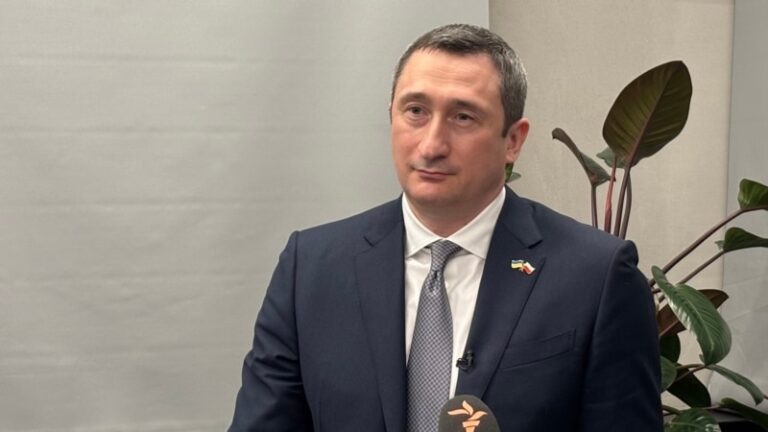 «Це не хаби повернення»: міністр Чернишов розповів, коли і де відкриють перші «хаби єдності» для українців у Європі