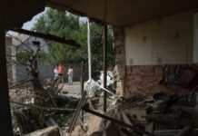 Лисак: через російські обстріли у Нікополі постраждали двоє людей