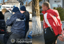 Вбив товариша та погрожував поліцейським гранатою: на Запоріжжі затримано двох зловмисників