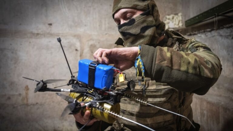 Сирський повідомив, що у грудні ЗСУ уразили понад 54 тисячі цілей за допомогою БПЛА