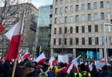 У столиці Польщі триває протест фермерів