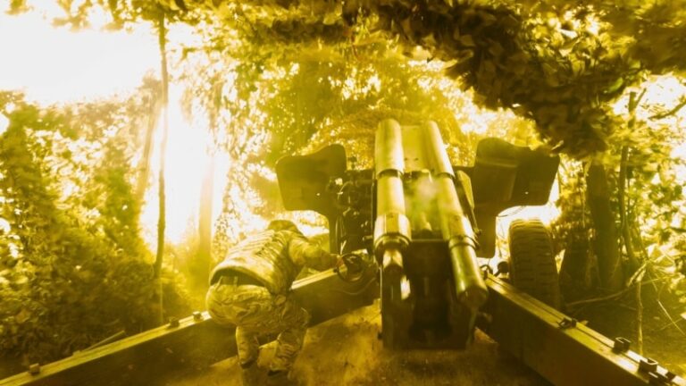 Генштаб повідомив про 121 боєзіткнення на фронті за добу