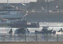 США: у Вашингтоні знайшли тіла 28 загиблих внаслідок зіткнення літака й гелікоптера