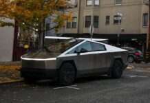 Біля готелю Trump Las Vegas вибухнув Cybertruck: є загиблий і постраждалі