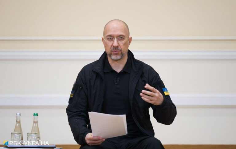 Уряд вирішив створити поштовий банк на базі державної “Укрпошти”