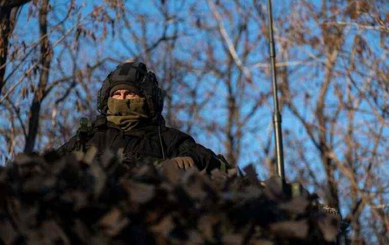 Українські десантники підбили “мотолигу” РФ з гранатомету і взяли окупантів у полон