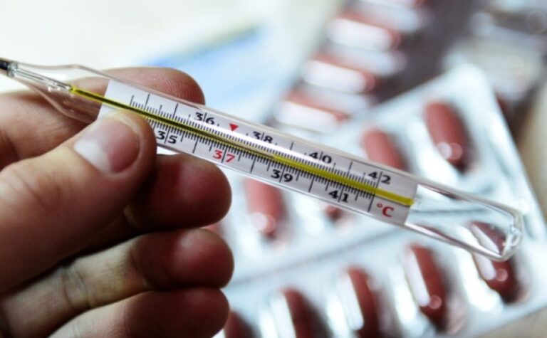 У Дніпрі та області продовжує зростати захворюваність на ГРВІ