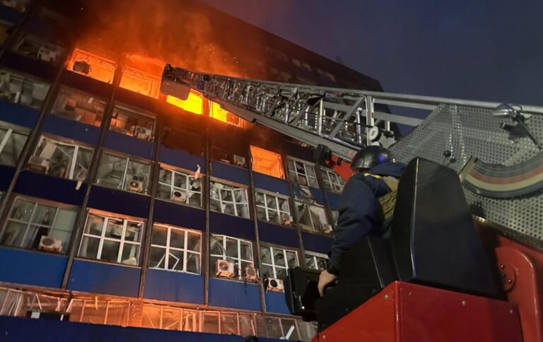 У Запоріжжі через обстріл РФ постраждали вже 122 людини