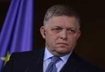 У Словаччині масові протести проти уряду Фіцо (фото, відео)