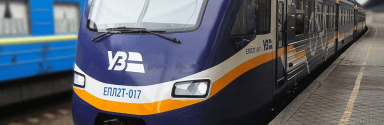 Електрички, які курсують через Дніпропетровську область, тепер їздитимуть за новим графіком