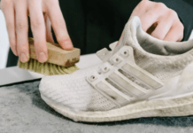 Навіщо натирати взуття лимонною кислотою: ефективний лайфхак, який вас здивує