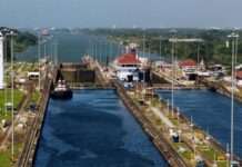 Президент Панами заявив, що переговорів про право власності на канал не буде