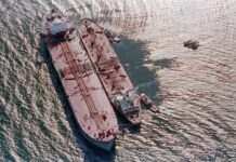 Найбільші порти Китаю закрили вхід для танкерів “тіньового флоту” Москви, – Reuters