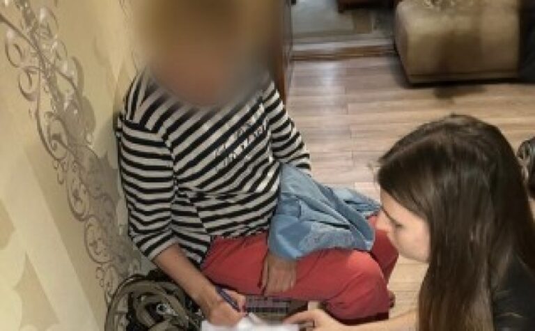 Обікрала роботодавця: поліцейські Кам’янського скерували до суду обвинувальний акт стосовно 66-річної бухгалтерки