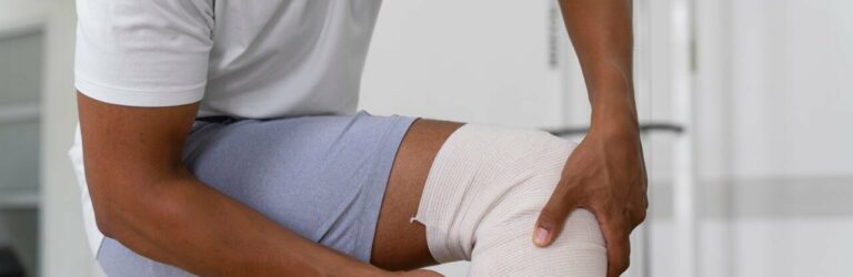 Слабкість у ногах: причини та можливі ризики