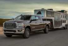 Як їздити на авто з причепом: кілька дієвих порад