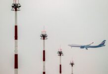 Москва, Петербург і не тільки. ЄС порадив авіакомпаніям не літати в міста Росії