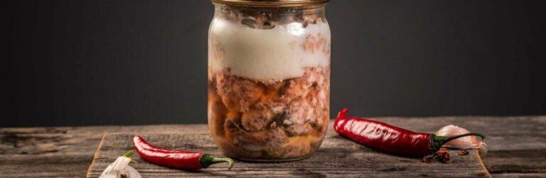 Ніколи не робіть тушкованку з цього м’яса: консерви вийдуть несмачними