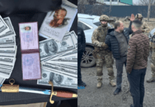 Вимагали 60 тис доларів США неіснуючого боргу: на Дніпропетровщині затримано кримінального авторитета та двох депутатів