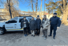 Повернулися з евакуації та першої ж доби отримали поранення при обстрілі: запорізькі поліцейські надали допомогу родині з двома дітьми