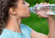 Мінеральна вода – пити чи не пити: вся правда про популярний напій