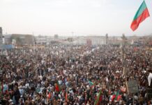 Пакистанська опозиція вийшла на мітинг в річницю спірних виборів