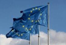 Bloomberg: ЄС розглядає шляхи використання російських активів для допомоги Україні