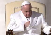 Папа Франциск може зректися престолу – кардинал Равазі