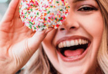 Чому після солодкого з’являються висипання та як цього уникнути