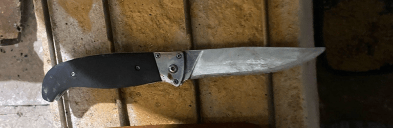 Вдарив дружину ножем: на Дніпропетровщині затримали 42-річного чоловіка