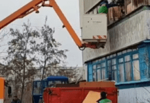 На Дніпропетровщині під час розчищення квартири від сміття комунальники знайшли 86-річну власницю