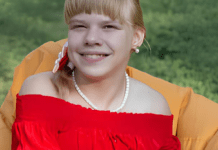 Майже 14 років боротьби з ДЦП: сім’я Віки Гончар із Кам’янського просить допомогти продовжити лікування