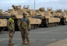 Україні без допомоги США вистачить зброї до літа, – WSJ