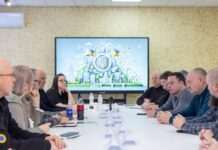 У Камʼянському пройшла зустріч із делегацією Американської асоціації ветеранських організацій