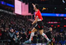 Розгром у Парижі та сенсація в Ейндховені: результати плей-офф Ліги чемпіонів