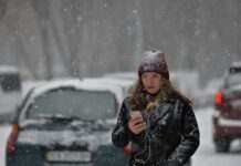 Синоптики дали прогноз на завтра в Україні. Де чекати на сніг