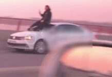 Зупинився посеред мосту: у Дніпрі патрульні завдяки публікації у соцмережах затримали правопорушника