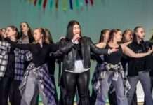 У Камʼянському пройшов фестиваль-конкурс «Вінок України – 2025»