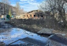 Росія завдала трьох ударів по Добропіллю: пошкоджені будинки, 4 загиблих і 18 поранених – Філашкін