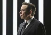 Маск каже, що не відключатиме термінали супутникового зв’язку Starlink для України