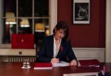 Мінфін Британії анонсував перший транш із 3 млрд фунтів допомоги Україні