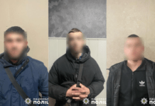 У Дніпрі троє юнаків пограбували мешканця іншої області: правоохоронці затримали зловмисників