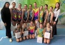 Кам’янські спортсмени вибороли нагороди всеукраїнського турніру з акробатики