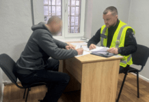 Правоохоронці Запоріжжя на гарячому затримали квартирного крадія