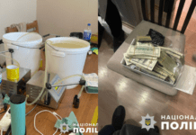 Щомісячно збували підакцизні товари на 5 млн. гривень: на Дніпропетровщині викрили мережу збуту підробних електронних сигарет